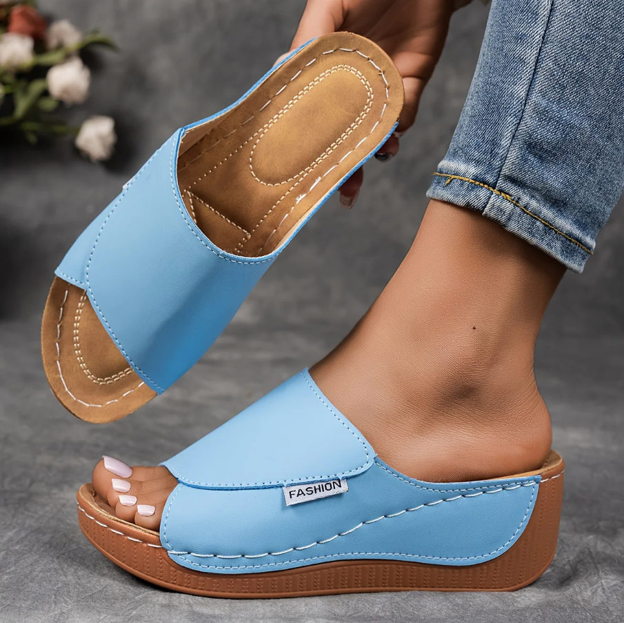 Larissa | Wedge Heels