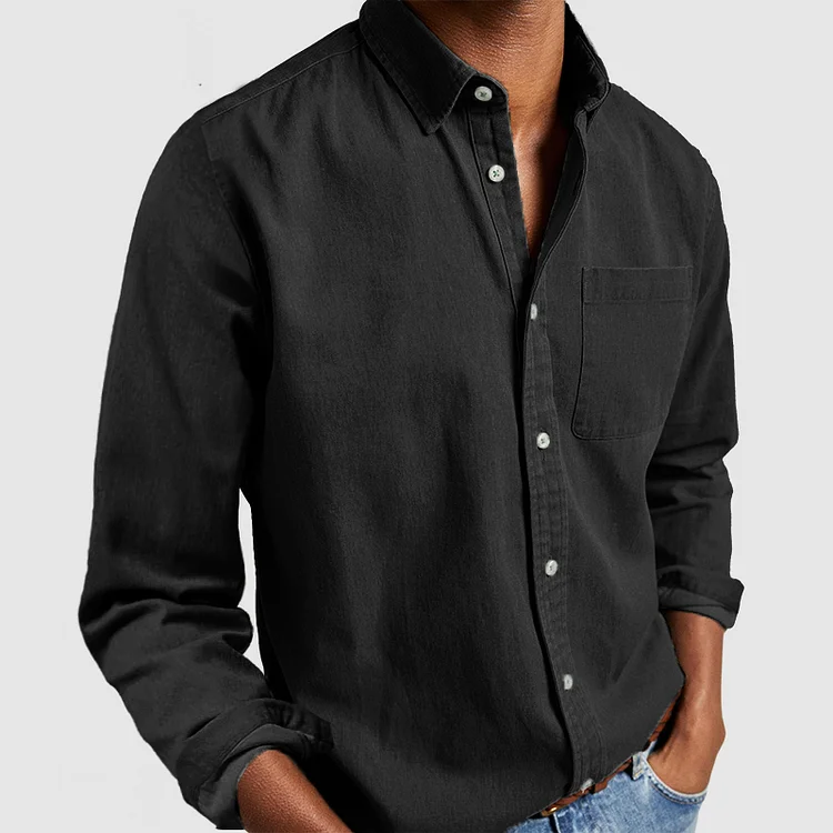 Mateus shirt featuring a button closure for a polished look.