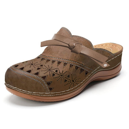 Annika | Clogs