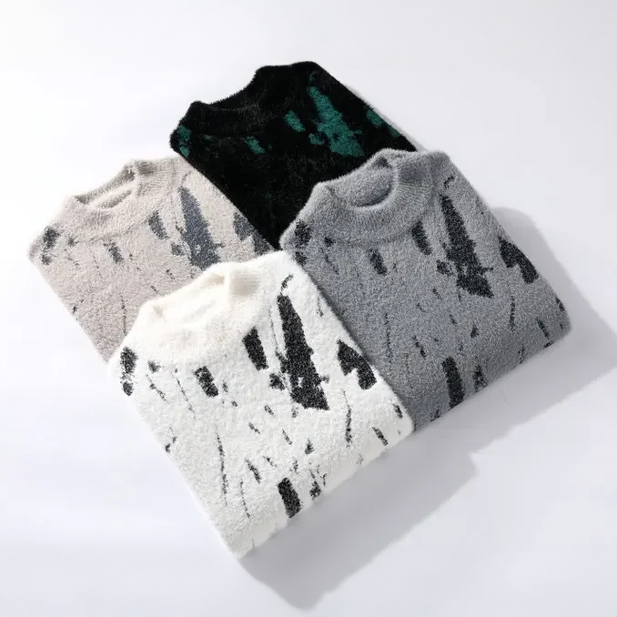 the Blake™ Textured Pullover, showing off its cozy and relaxed fit ideal for staying warm in the cold months.