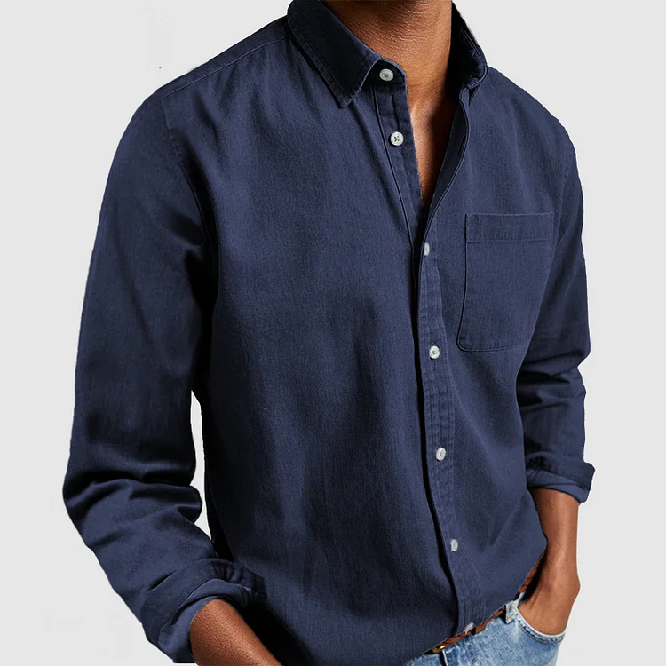 Classic Mateus shirt with a stylish notch collar and long sleeves.