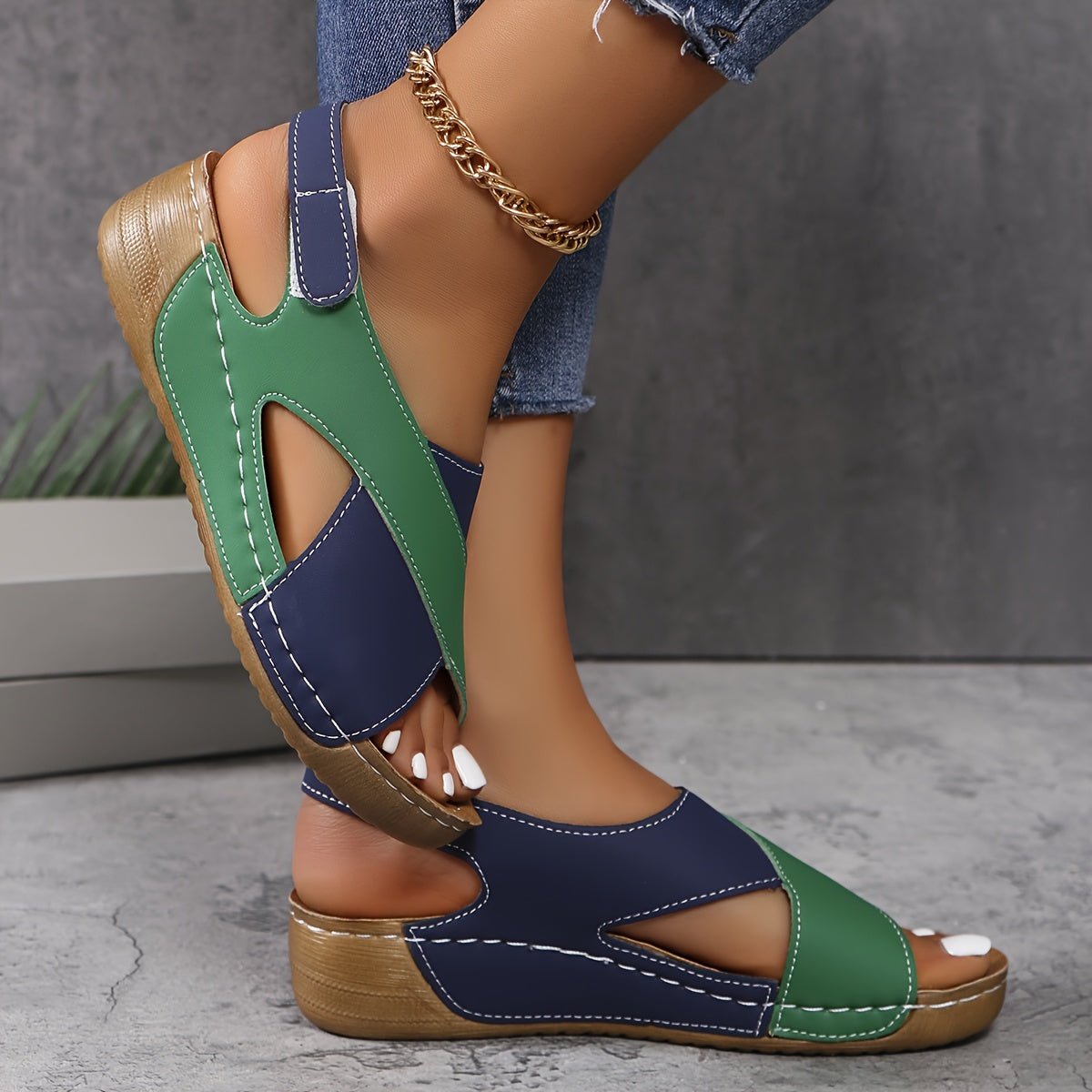 Hilary | Orthopedic Sandal